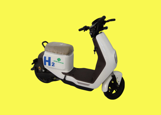 E-bike met waterstofbrandstofcel voor rijden en vervoer